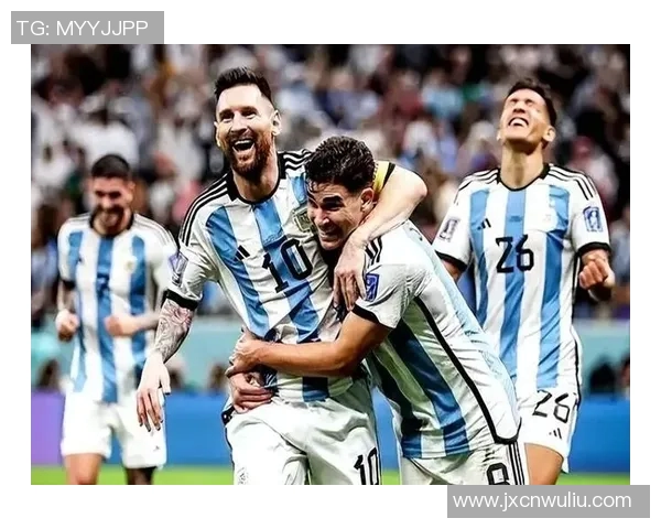 梅西在足球界的影响力与他所交往的明星球员们的关系探讨